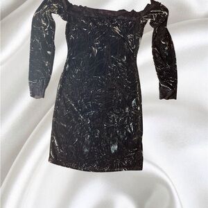 Urban Outfitters Black Off-Shoulder Bodycon Velvet and Lace Mini Dress